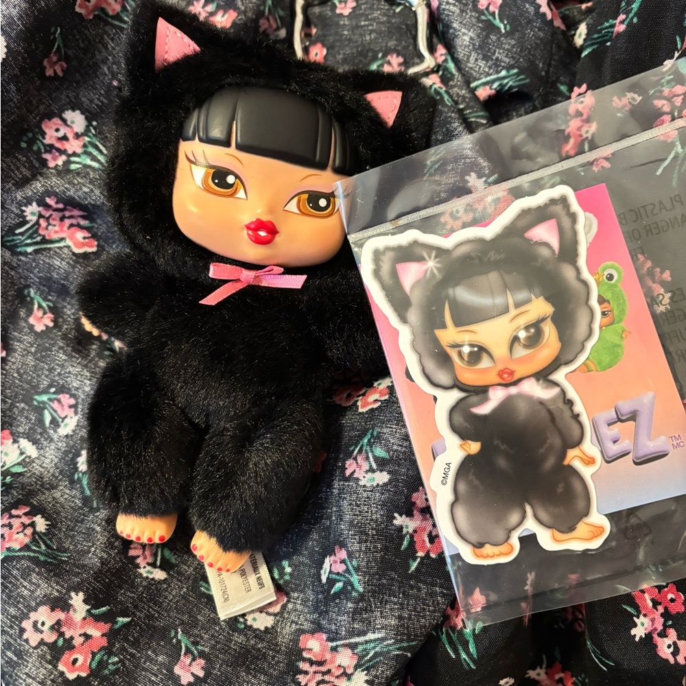 Jade bratz keychain